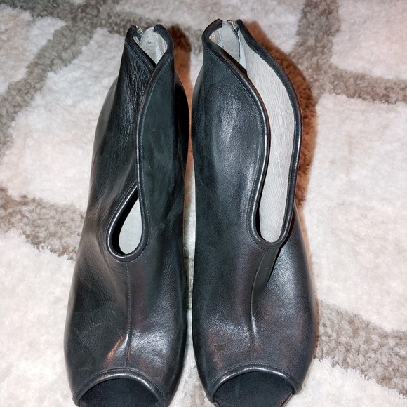 Black open toe ankle booty - Picture 3 of 4